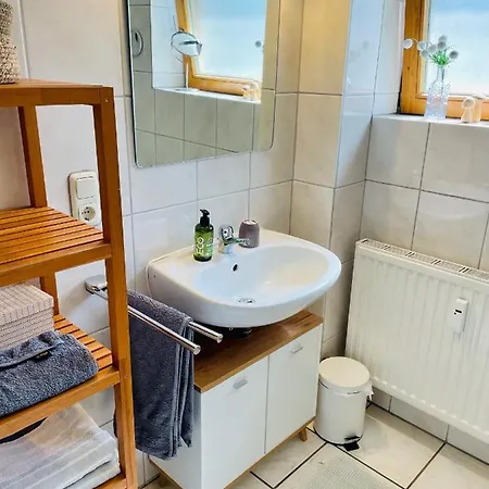 Daire Hinners-hoff *